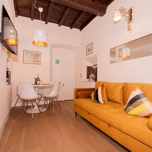 Unyca - Casa Isabelle Florencia